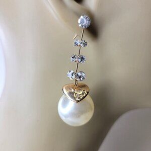Pearl and Crystal Dangle Earrings